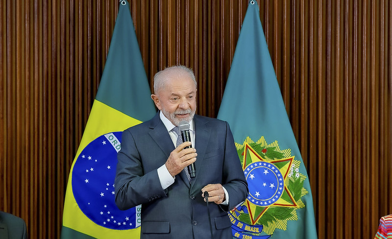 Em reunião ministerial, Lula defende soberania do Brasil e sequência de diálogo com os EUA