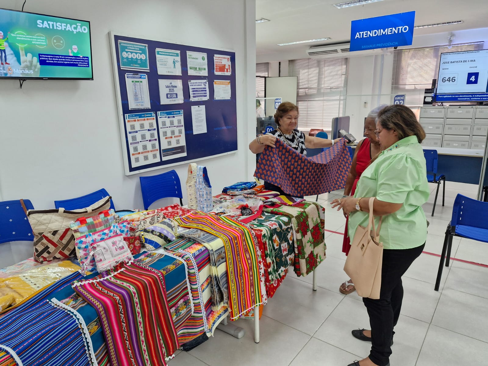 ‘Feirinha da Manausprev’ valoriza talentos e incentiva o empreendedorismo de aposentados e pensionistas