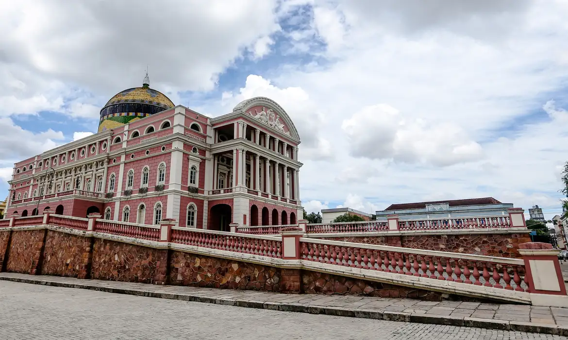 Teatros da Amazônia são reconhecidos pela Unesco como Patrimônio Mundial Cultural