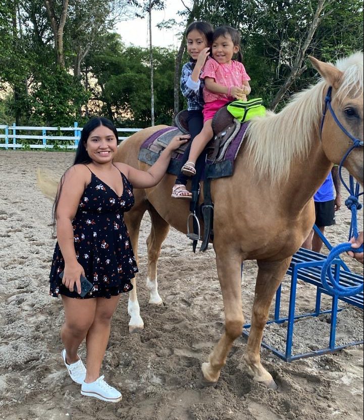 Cmei da prefeitura promove tarde de inclusão e aprendizado com atividade de equoterapia no Haras Amazon Equus