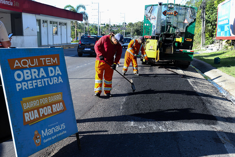 Prefeitura de Manaus avança com recuperação asfáltica e nova ligação viária na zona Norte 
