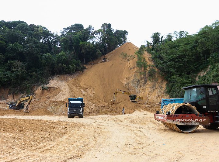 Prefeitura de Manaus avança com obra de contenção de erosão no bairro Jorge Teixeira
