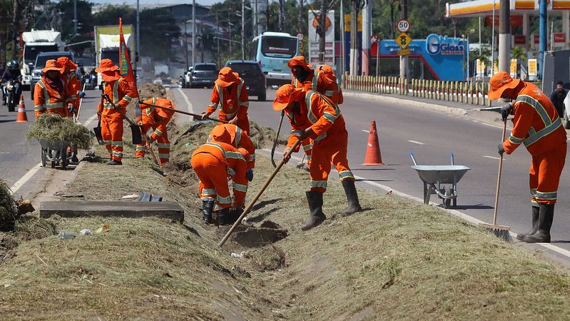 Prefeitura de Manaus mobiliza mais de mil trabalhadores da Semulsp e reforça limpeza durante o fim de semana