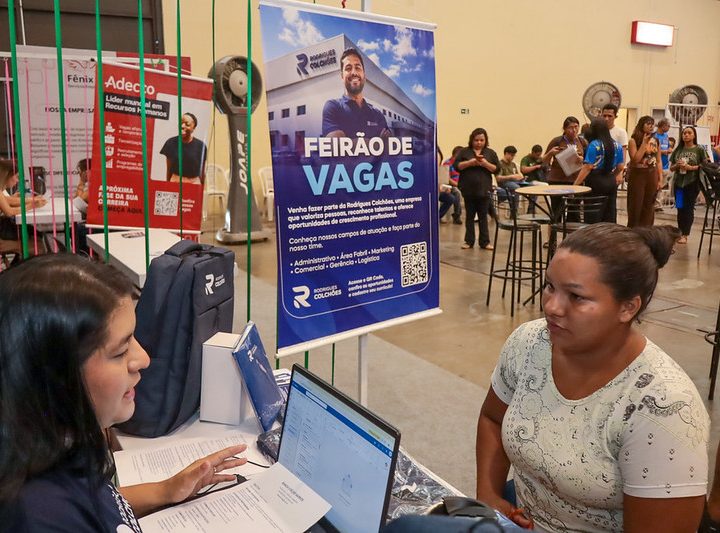Prefeitura realiza segundo dia da 1ª ‘Expo Manaus Conecta’ com foco em inovação, qualificação e show gratuito de Gabi Melim