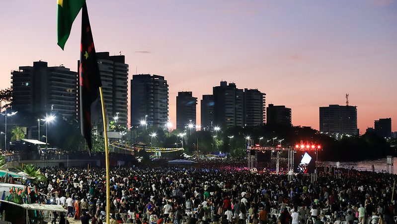 Prefeitura de Manaus garante serviços de segurança, mobilidade e saúde durante segunda edição do ‘Amanhecer Manaus’ na Ponta Negra