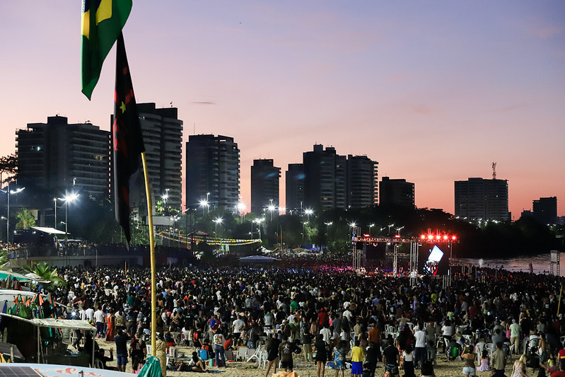 Prefeitura de Manaus garante serviços de segurança, mobilidade e saúde durante segunda edição do ‘Amanhecer Manaus’ na Ponta Negra