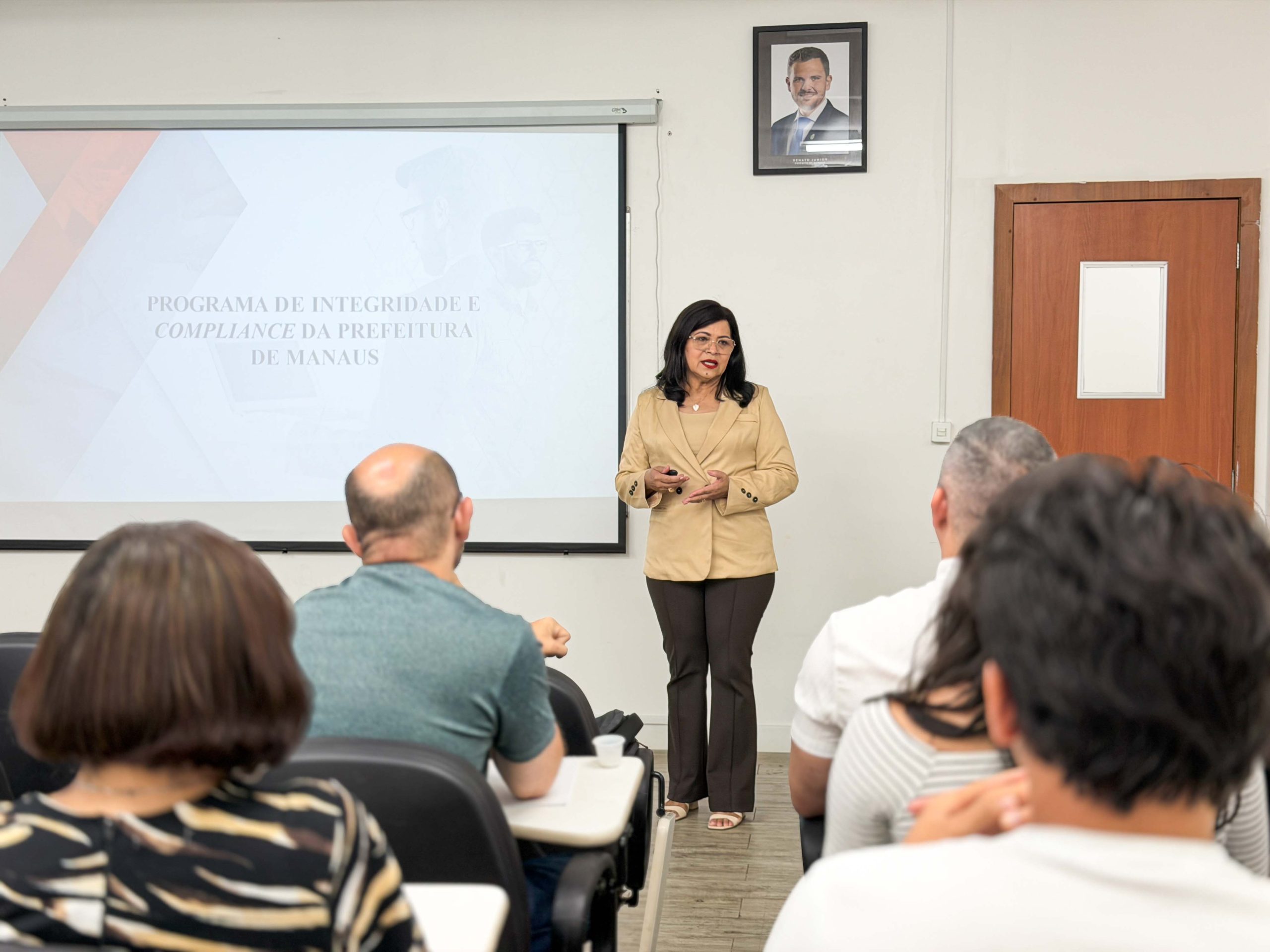 Prefeitura de Manaus realiza alinhamento técnico para elaboração do Plano de Integridade da Semad