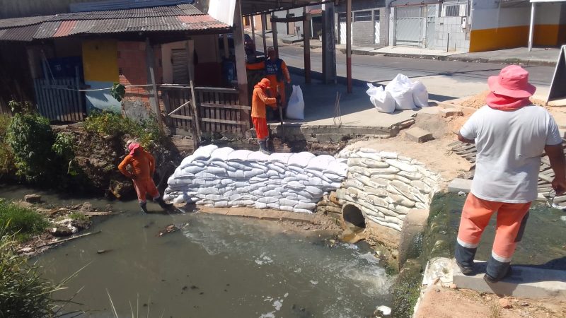 Prefeitura de Manaus avança com obra de contenção em rip-rap e reforça segurança no bairro São José Operário