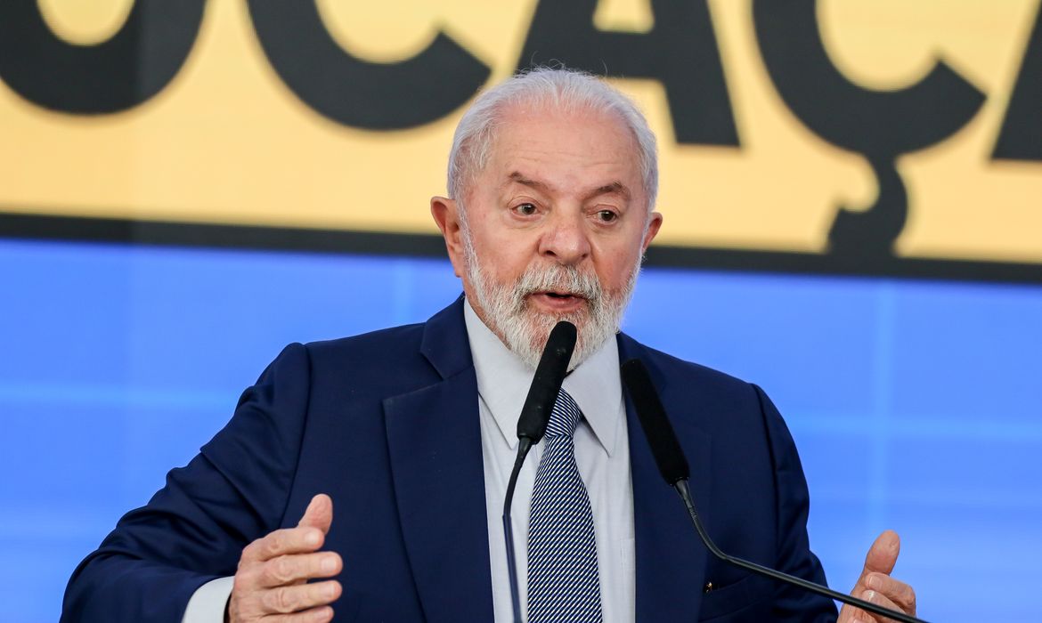 Na Bahia, Lula amplia investimentos em saúde e educação com pacote de R$ 500 milhões