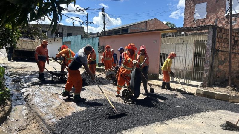 Prefeitura de Manaus intensifica recuperação asfáltica no bairro Redenção e melhora mobilidade na zona Centro-Oeste