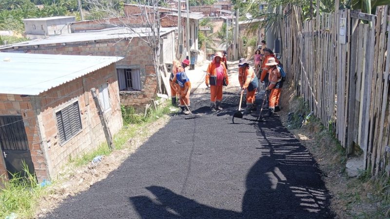 Prefeitura de Manaus leva pavimentação ao bairro Jorge Teixeira e transforma rua que era de solo natural