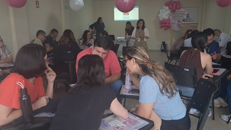 Profissionais de saúde da prefeitura participam de atividades da operação ‘Mulher Segura’ sobre enfrentamento à violência