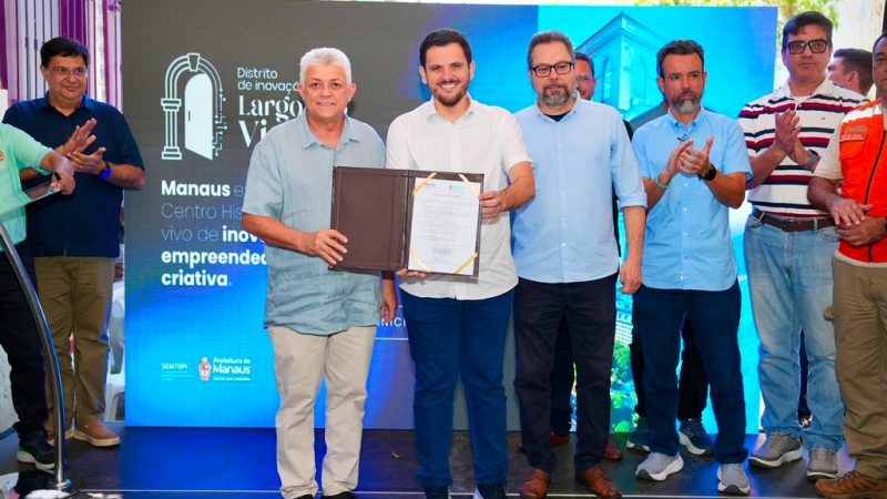 Prefeito Renato Junior anuncia instalação de polo digital no Centro Histórico de Manaus e restauro do Casarão de São Vicente