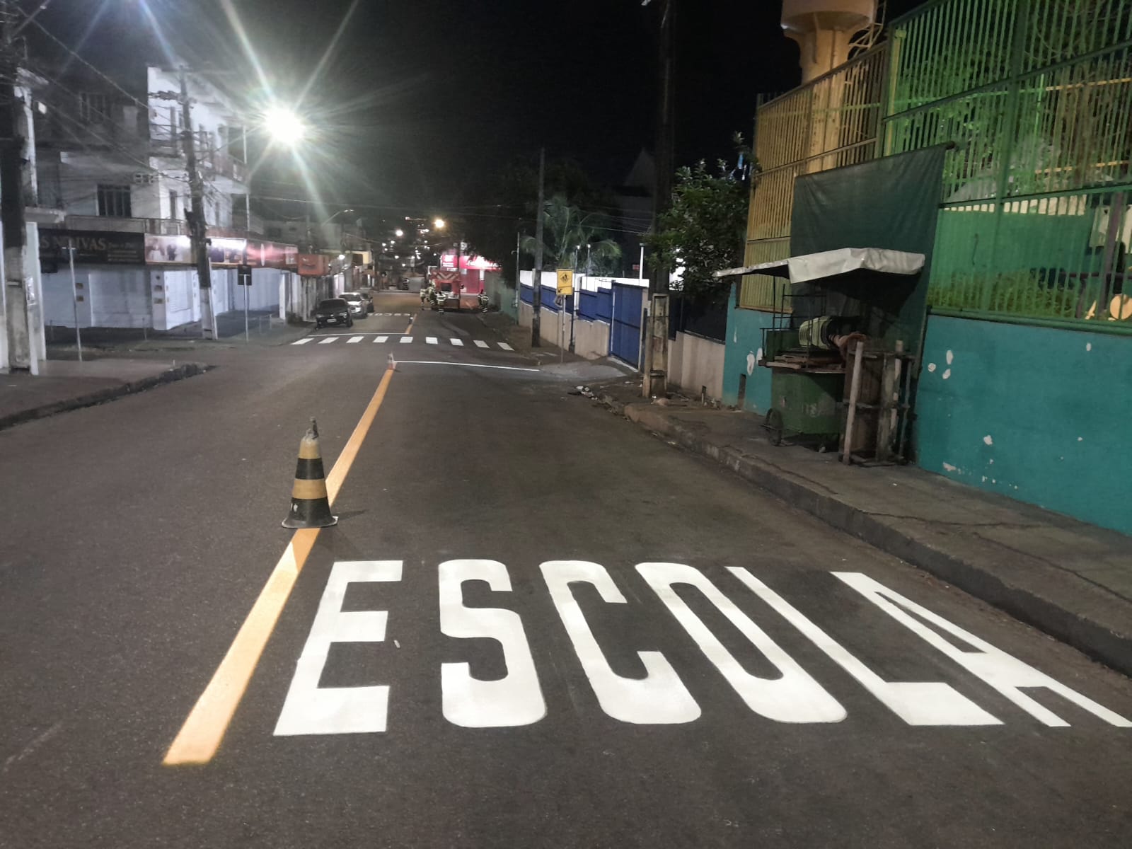 Prefeitura de Manaus intensifica revitalização da sinalização viária e reforça segurança no Distrito Industrial