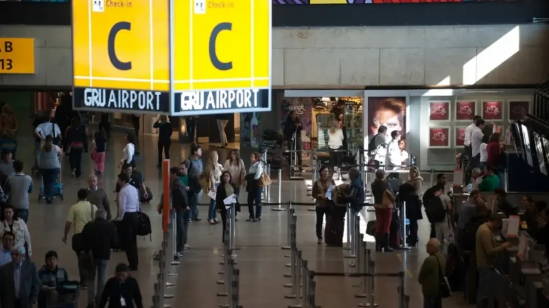 Saiba como declarar online os bens adquiridos em viagem e desembarcar sem burocracia