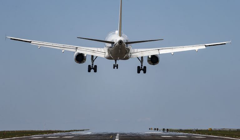 Reclamações e consultas sobre serviços de empresas aéreas podem ser feitas em portal