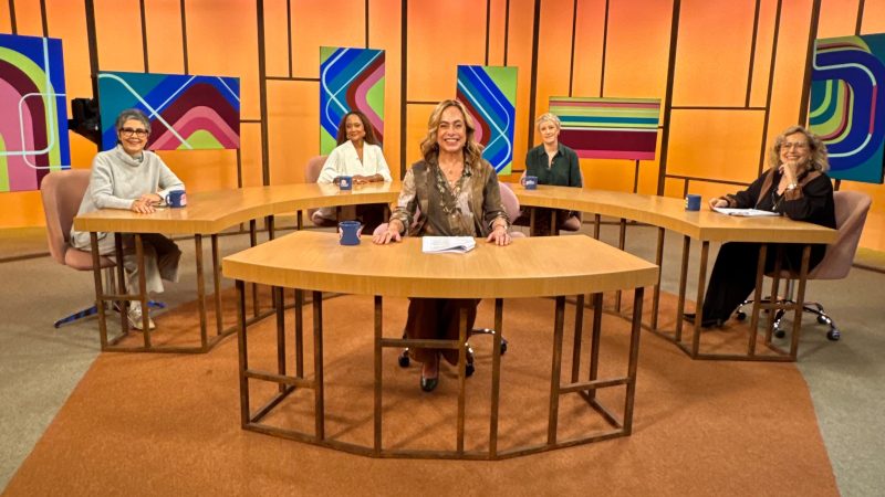 Sem Censura, da TV Brasil, discute como o figurino influencia na construção da identidade