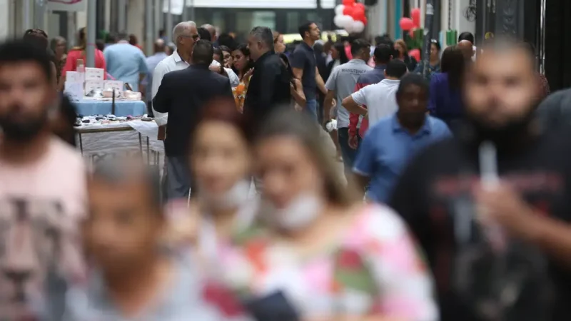 Conselho aprova distribuição de R$ 13 bilhões do FGTS para 138,2 milhões de pessoas