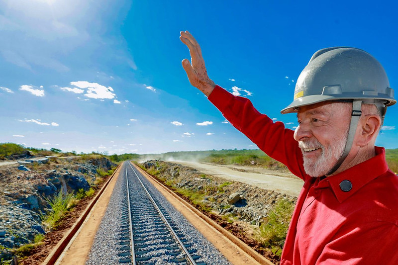 Na Transnordestina, Lula afirma que levar desenvolvimento é obrigação de seu governo