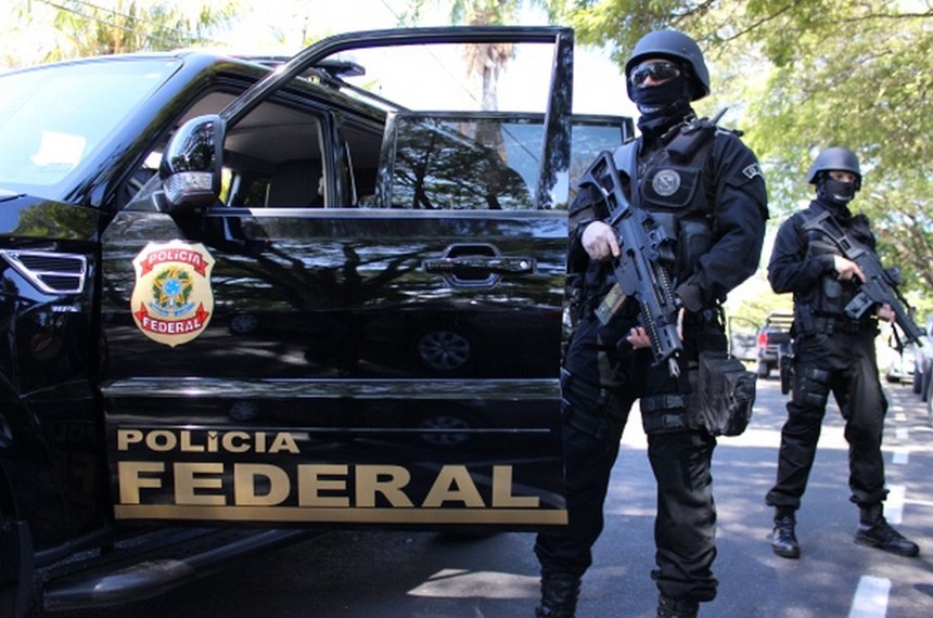 Polícia Federal apura esquema de lavagem de dinheiro ligado a bets ilegais