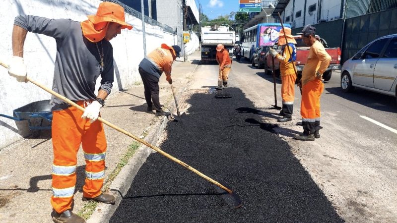 Prefeitura de Manaus recupera pavimento da rua da Indústria e reforça mobilidade entre as avenidas Constantino Nery e Djalma Batista
