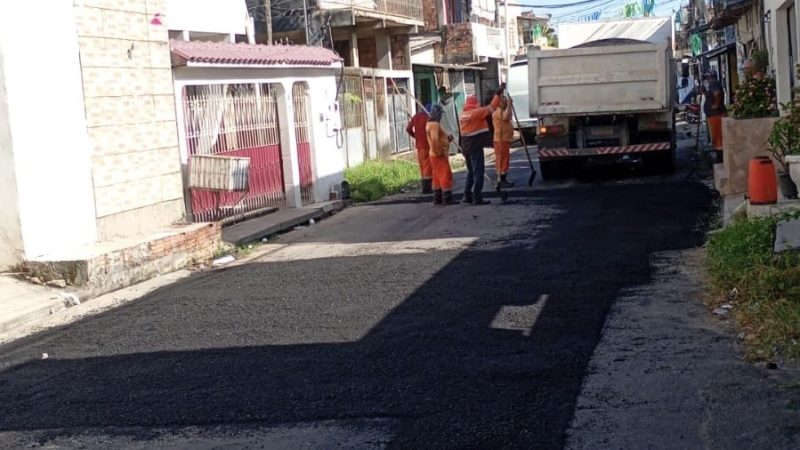 Prefeitura de Manaus recupera trecho da rua Almir Pedreiras e reforça segurança e mobilidade em Petrópolis