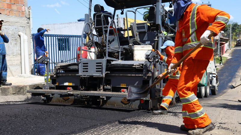 Prefeitura de Manaus realiza recapeamento e transforma mobilidade na comunidade Parque Rio Solimões