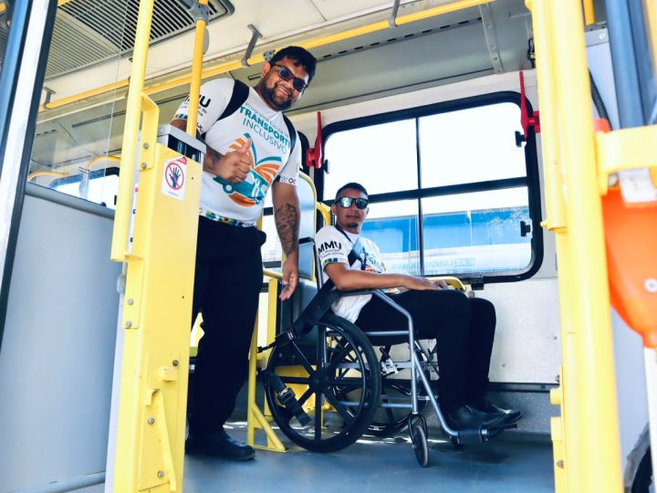 Prefeitura de Manaus promove treinamento e sensibiliza rodoviários sobre a rotina de Pessoas com Deficiência